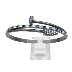 PREMIUM C/  CONO BRILLANTE NEGRO ACERADO ESCLAVA Y LINEA DE CUBIC RECTANGULARES FANTASIA FINA PULSERA