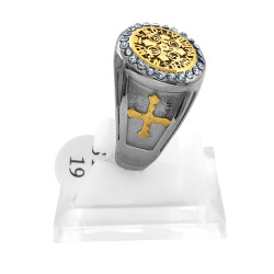 MACIZO SAN BENITO CENTRO DORADO Y STRASS C/ DOBLE IMAGEN ANILLO