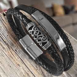 CUERO TRIPLE CHAPA Y ADORNO CALADO ACERO SE PUEDE GRABAR CIERRE IMANTADO C/ TRABA PULSERA