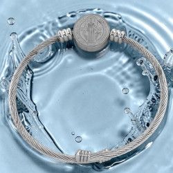 SAN BENITO GRUWESO EN ESCLAVA PULSERA