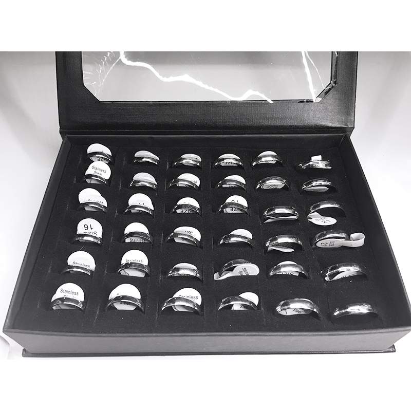 CAJA x36 UNIDADES 4MM ALIANZAS NRO. SURTIDA CAJA NEGRA ANILLO